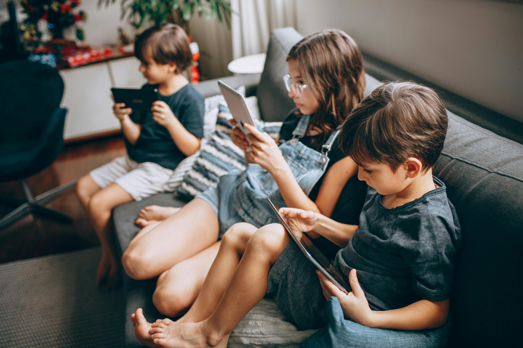redes sociales y menores de edad